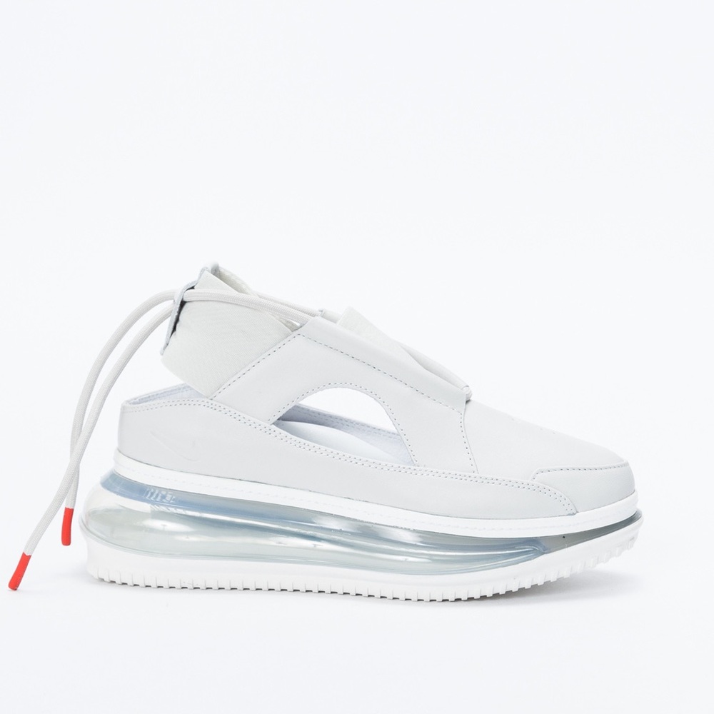 Nike Air Max FF720 Wmns Sneakers